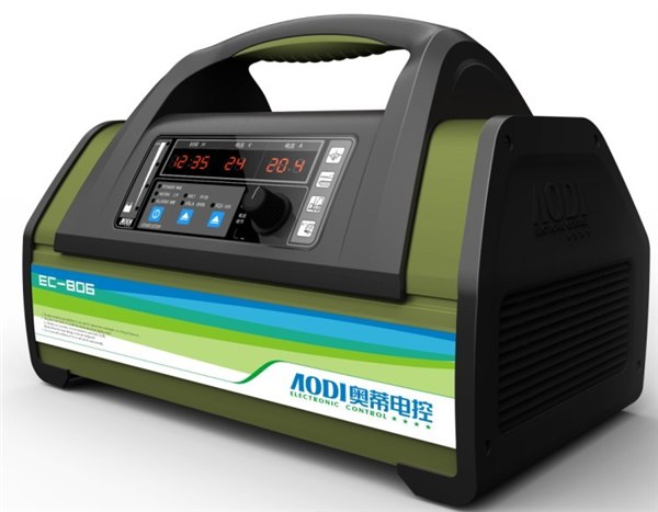 充電器　充電機(jī)806